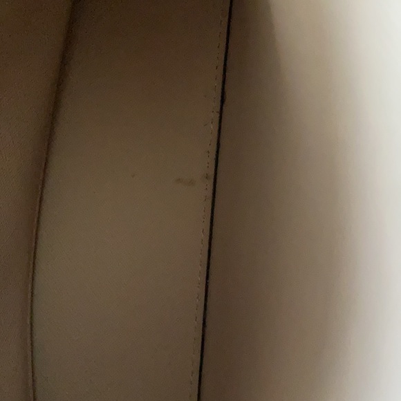 EUC Michael Kors Handbag - Picture 8 of 8